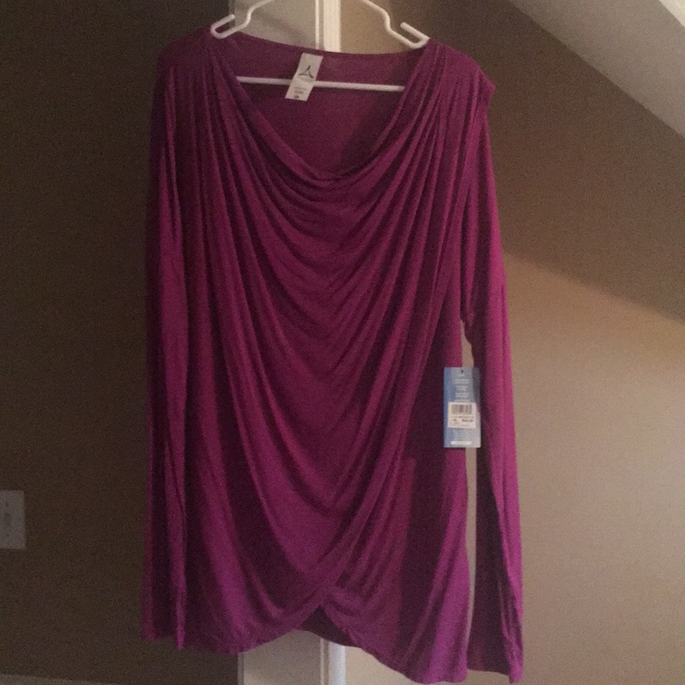 Aspire Rayon Spandex yoga shirt